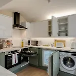 Apartamento Refurbished Jan 26 - Meridian Place - Sleeps 7 Bristol