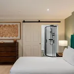 Refurbished Jan 26 - Meridian Place - Sleeps 7 Daire Bristol