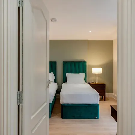 Refurbished Jan 26 - Meridian Place - Sleeps 7 Apartman