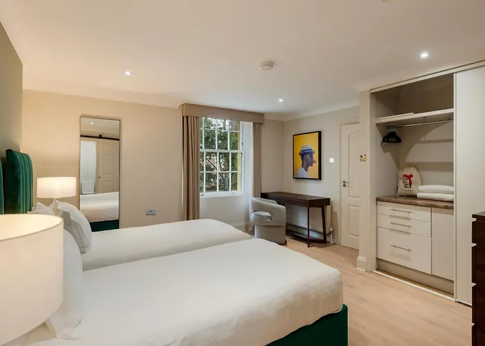 Refurbished Jan 26 - Meridian Place - Sleeps 7