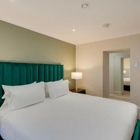 Refurbished Jan 26 - Meridian Place - Sleeps 7 Appartement Bristol