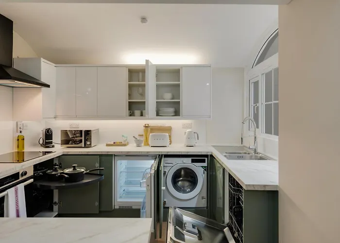 Apartamento Refurbished Jan 26 - Meridian Place - Sleeps 7